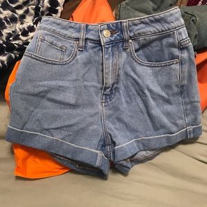 Pacsun high waisted mom short